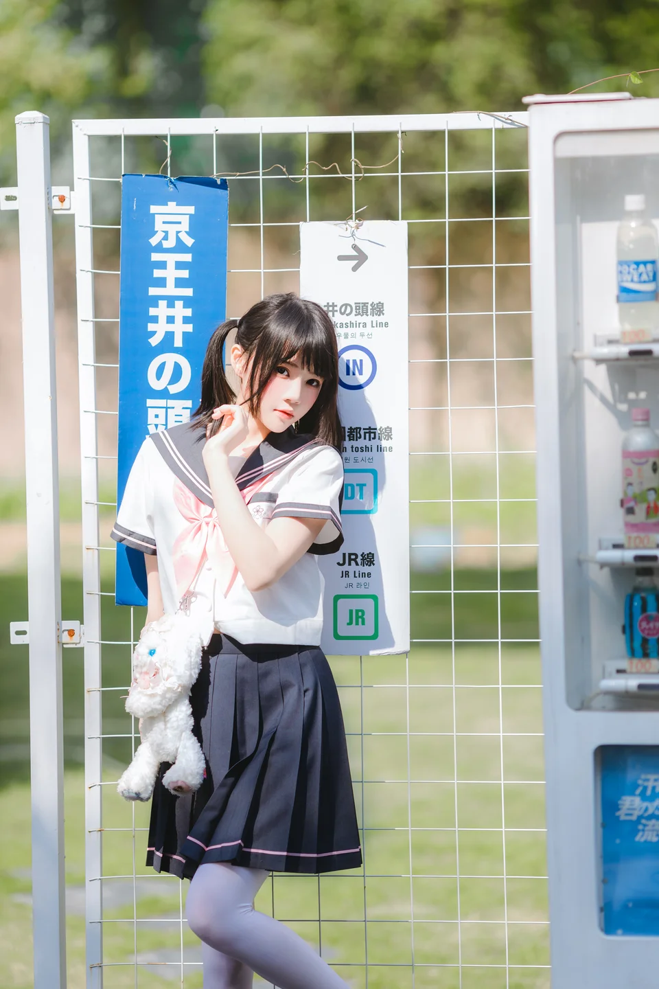 桜桃喵 – 草莓 [33P-357MB] tg@simisebaisi 【丝足阁】003.webp